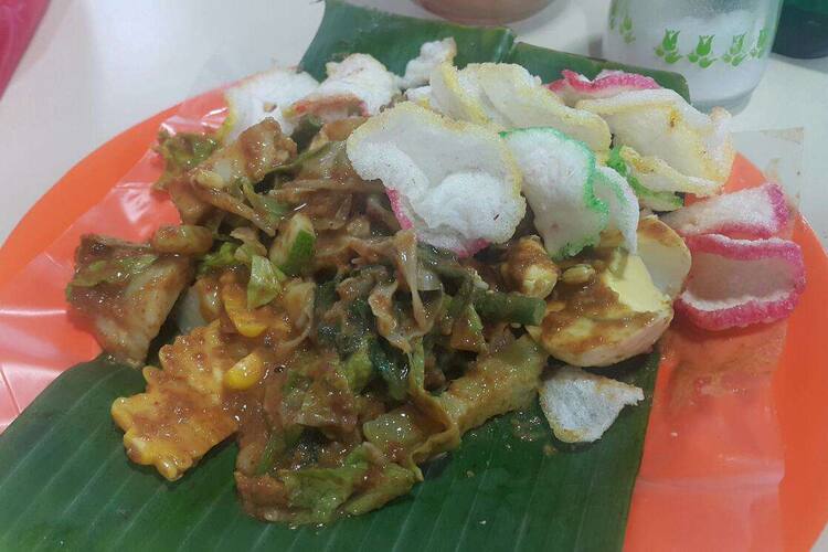 Rujak Kolam Medan Ulasan Ulasan Pengguna Untuk Rujak Kolam Medan Mall Kelapa Gading Kelapa Gading Jakarta